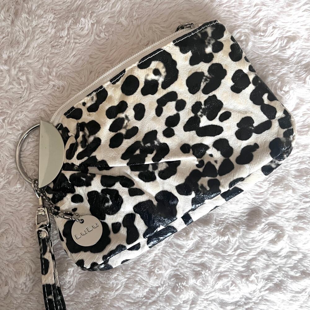 LuLu NYC Black & White Animal Print Ruched Evening Bag Wristlet Clutch Silver